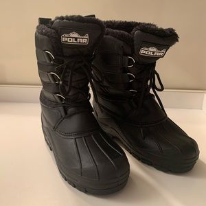 Women’s Waterproof Boots